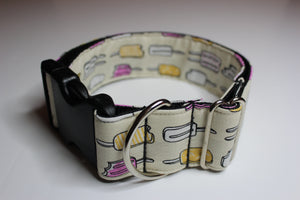 Buckle Collar in "Lollies"
