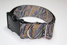 Buckle Collar in "Paisley"